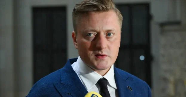 Obrońca M. Romanowskiego potwierdził nadanie spoza UE wniosku o list żelazny; sąd: pismo nadano z Naddniestrza