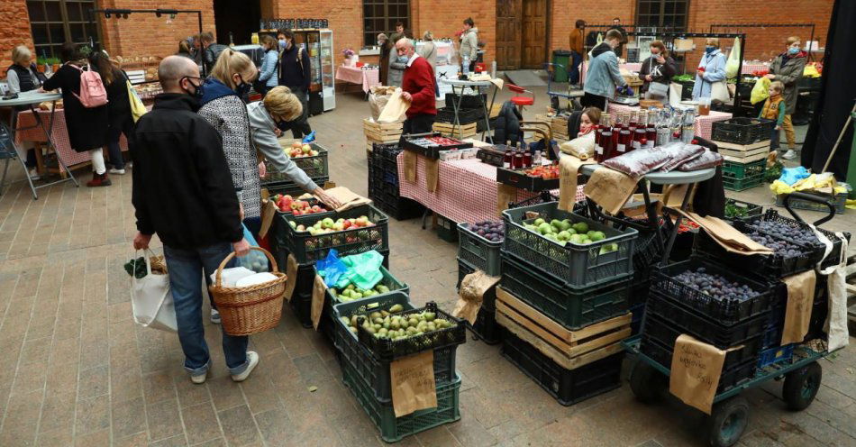 zdjęcie: Co się znajdzie na stole podczas Festiwalu Żydowskiego Jedzenia / fot. PAP