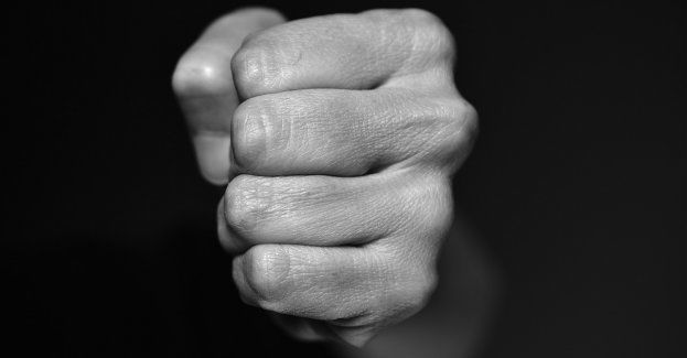 Policyjny nakaz opuszczenia domu i zakaz zbliżania się do żony dla 46-letniego mieszkańca powiatu sokołowskiego