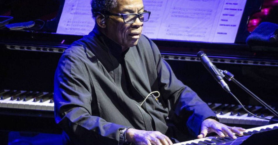 zdjęcie: Pianista jazzowy Herbie Hancock wystąpi pod koniec czerwca w Bielsku-Białej / fot. PAP