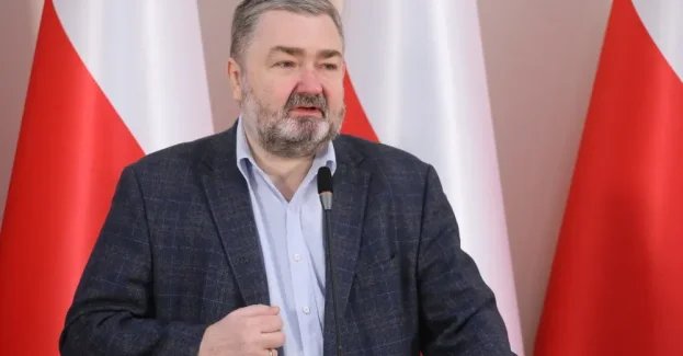 Karski: cztery osoby, które nie złożyły oświadczenia, chcą być „do końca życia i jeden dzień dłużej” w PiS