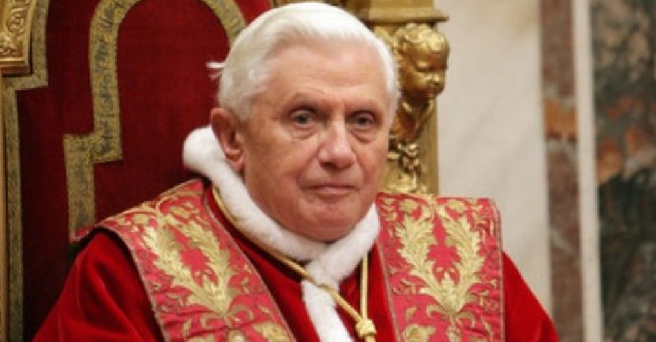 zdjęcie: Mija 11 lat od momentu gdy papież ustąpił z urzędu / By Peter Nguyen (Peter Nguyen - https://commons.wikimedia.org/wiki/File:Pope_Benedict_XVI_2.jpg) [CC BY-SA 4.0 DEED (https://creativecommons.org/licenses/by-sa/4.0/)], via Wikimedia Commons