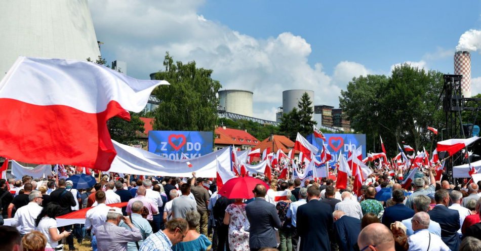 zdjęcie: Naukowcy zbadali poziom „odczłowieczania” współobywateli o odmiennych poglądach / fot. PAP