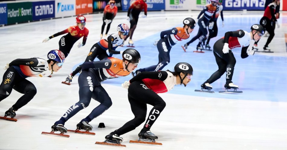 zdjęcie: MŚ w short tracku. Historyczny medal męskiej sztafety w Rotterdamie! / fot. Rafał Oleksiewicz