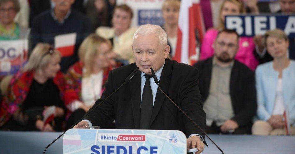 zdjęcie: W ciągu 8 lat wyciągnęliśmy Polskę ze sfery trzeciego świata / fot. PAP