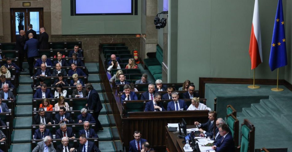 zdjęcie: Sejm uchwalił ustawę o wspieraniu rodziców 