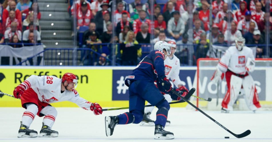 zdjęcie: Polscy hokeiści przegrali w Ostrawie z USA 1:4 / fot. PAP