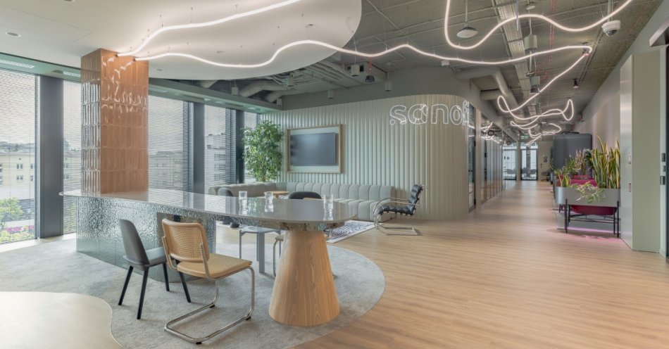 zdjęcie: Sanofi wprowadza koncepcję pracy Work X 2.0 łącząc w nowym biurze naturę i technologię / fot. nadesłane
