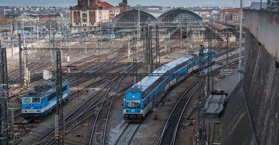 zdjęcie: Zmiany w kursowaniu pociągów na Poznańskim Węźle Kolejowym / pixabay/4077205