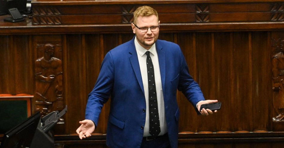 zdjęcie: Sejm uchylił immunitet posłowi Michałowi Wosiowi (PiS) / fot. PAP