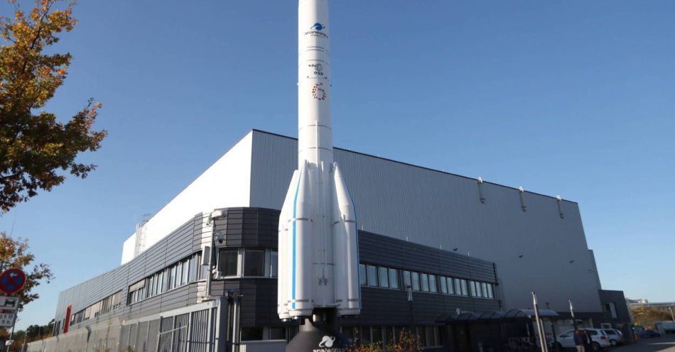 zdjęcie: Polska firma w kosmicznych projektach EagleEye i Ariane 6 / fot. PAP