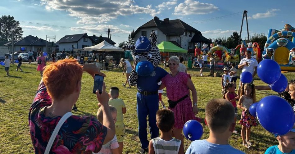 zdjęcie: Pikniki rodzinne z Komisarzem Zebrą / fot. KPP w Żuromienie