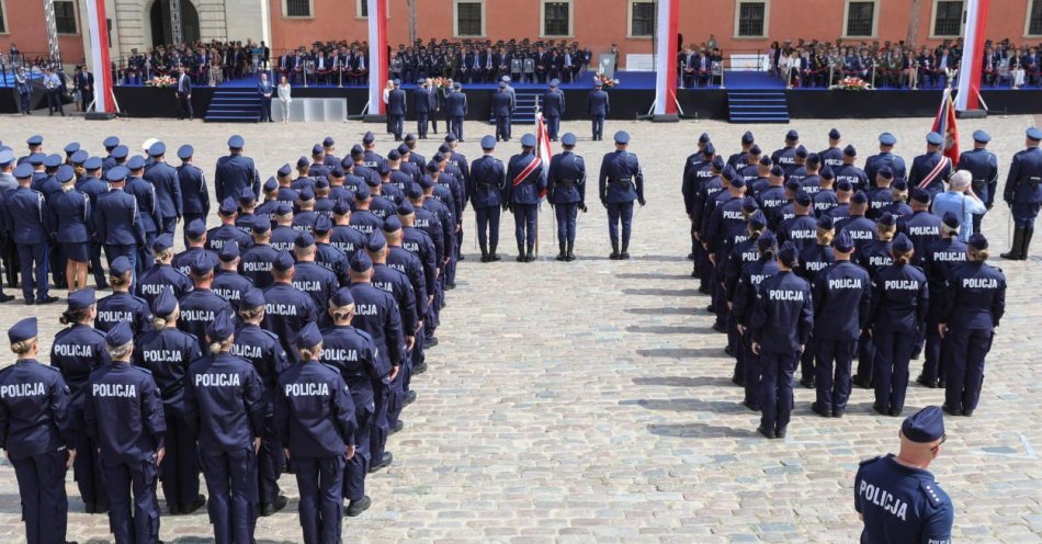 zdjęcie: Policja otrzyma w przyszłorocznym budżecie dodatkowy miliard zł / fot. PAP