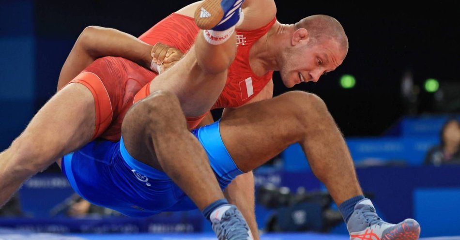 zdjęcie: Zapasy - Arkadiusz Kułynycz przegrał walkę o brązowy medal w kat. 87 kg / fot. PAP