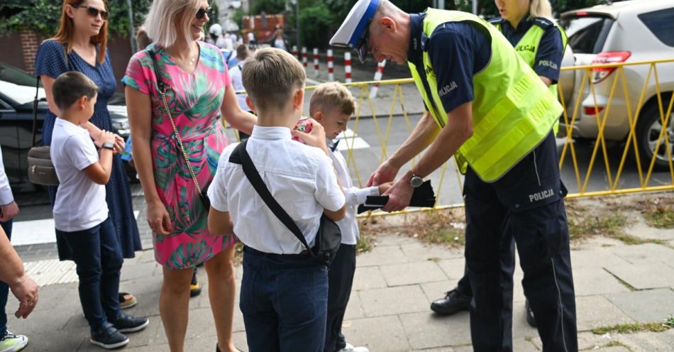 zdjęcie: Dziecko, które ukończyło 7 lat może iść samodzielnie do szkoły / fot. PAP