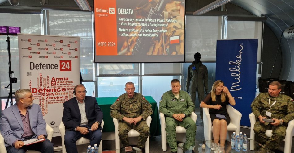 zdjęcie: MSPO w Kielcach: żołnierze powinni mieć wpływ na wybór umundurowania i wyposażenia / Defence24 (1)