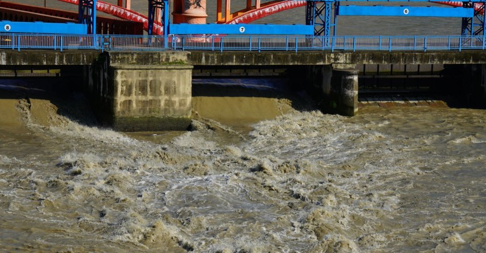 zdjęcie: Zbiornik Racibórz Dolny przyjął już ok. 144 mln m sześc. wody / v11082348