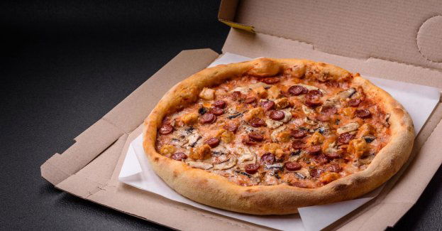 Dostawca pizzy stracił prawo jazdy, bo zbyt szybko jechał do klienta