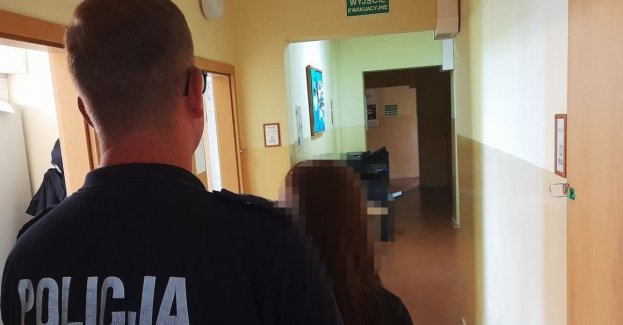 Policjanci zatrzymali kobietę, która oszukiwała przedsiębiorców