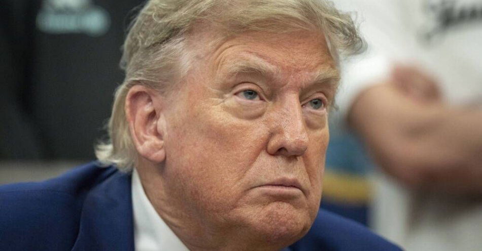 zdjęcie: Trump powiedział doradcom, że zatwierdził plany ataku na Iran / fot. PAP