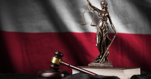 Kara więzienia w zawieszeniu za pochwalanie agresji Rosji na Ukrainę