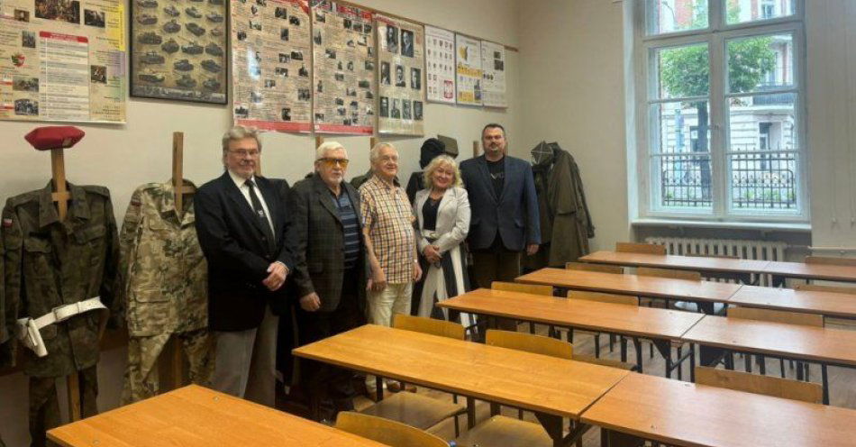 zdjęcie: Nowa sala historyczna w III LO już otwarta / fot. UM Grudziądz