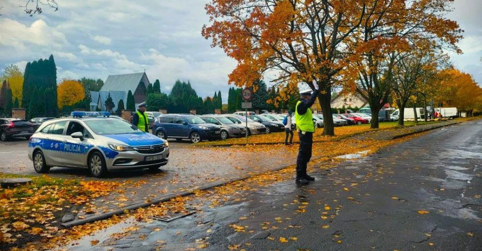 zdjęcie: ZNICZ 2025 w Oleśnicy. Utrudnienia i zasady bezpieczeństwa / fot. KPP w Oleśnicy