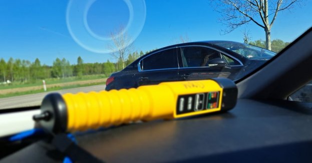 Nietrzeźwy kierowca wpadł, bo nie miał pasów