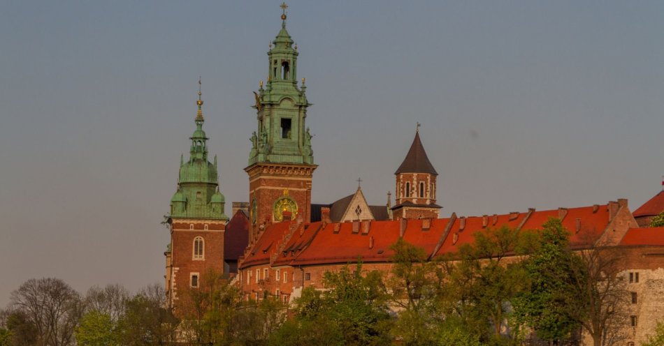zdjęcie: Modlimy się o pokój w ojczyźnie i w całym świecie / v8497469