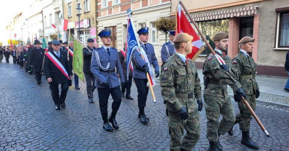 zdjęcie: Obchody Narodowego Święta Niepodległości / fot. KPP Wolsztyn