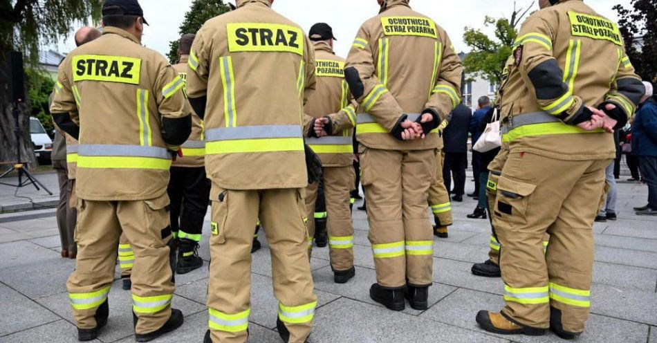 zdjęcie: Nie warto zwlekać z zakupem czujki dymu i czadu / fot. PAP