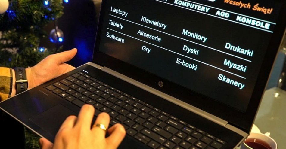 zdjęcie: Zachowaj czujność podczas przedświątecznych zakupów w internecie / fot. KPP Strzelce Krajeńskie