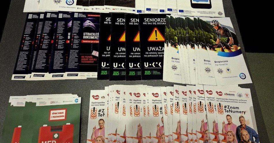 zdjęcie: Mieszkańcy Szepietowa i policja rozmawiali o bezpieczeństwie / fot. KPP Wysokie Mazowieckie