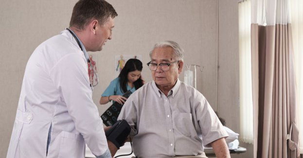 Seniorzy na święta pozostawiani są przez rodziny m.in. w szpitalach