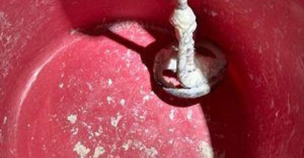 Policjanci zatrzymali 38 - letniego mężczyznę mieszkańca Wrocłaiwa, u którego zabezpiecoznych zostało blisko 10 kg narkotyków