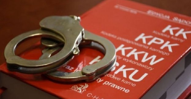 Wsiadł za kierownicę łamiąc sądowy zakaz