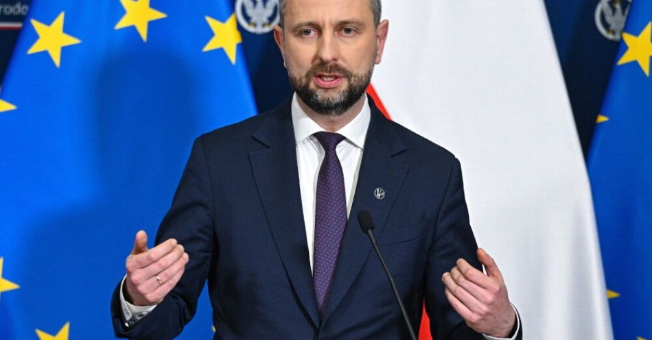 zdjęcie: Kosiniak-Kamysz o propozycji dołączenia do Rady Pokoju: musi być to zgodne z naszą strategią bezpieczeństwa / Warszawa, 29.12.2025. Wicepremier, minister obrony narodowej Władysław Kosiniak-Kamysz podczas konferencji prasowej w siedzibie MON w Warszawie, 29 bm. (sko) PAP/Radek Pietruszka