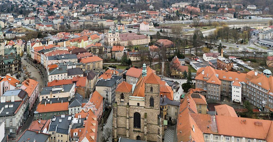 zdjęcie: Kłodzko – główne miasto ziemi kłodzkiej / By Jacek Halicki - Own work [CC BY-SA 4.0 DEED (https://creativecommons.org/licenses/by-sa/4.0/)], via Wikimedia Commons