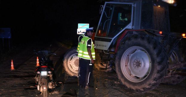 Wjechał skuterem w ciągnik rolniczy. Był nietrzeźwy