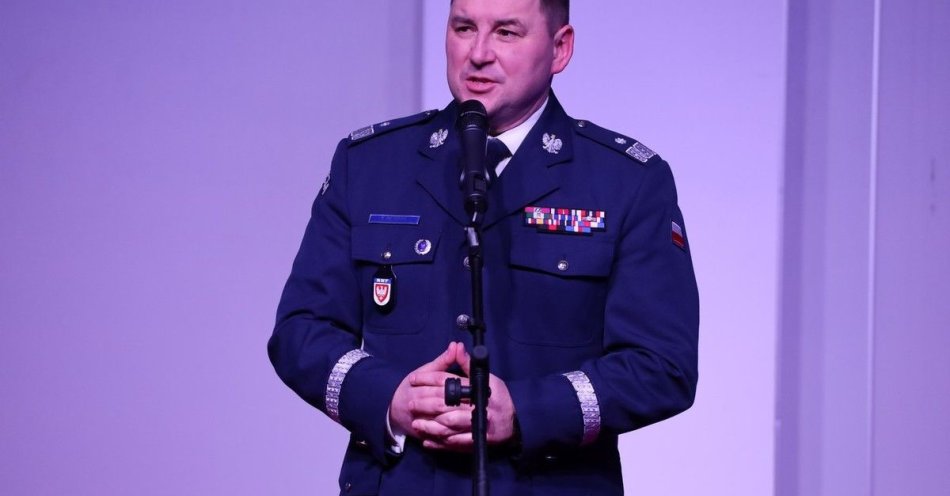 zdjęcie: 627 nowych policjantów po gali Doborowo się składa / fot. KPP Gostyń „Doborowo się składa” podsumowanie #1