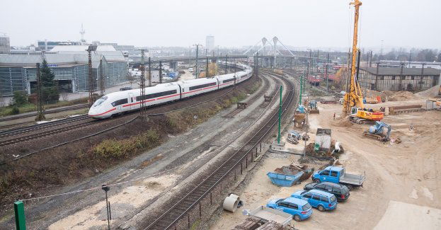 Znaczne utrudnienia w ruchu w Nowym Sączu w związku z przebudową linii kolejowej