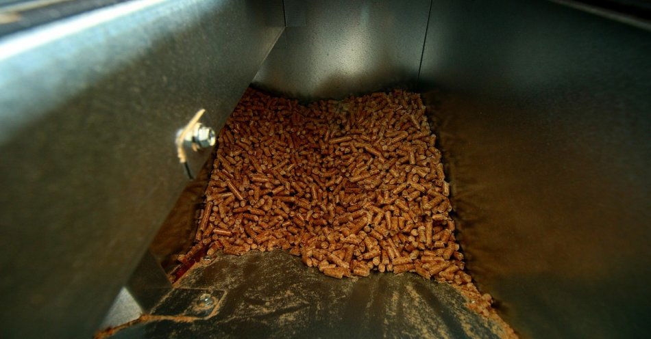 zdjęcie: Chciał kupić pellet przez internet, a został oszukany / pixabay/5352677