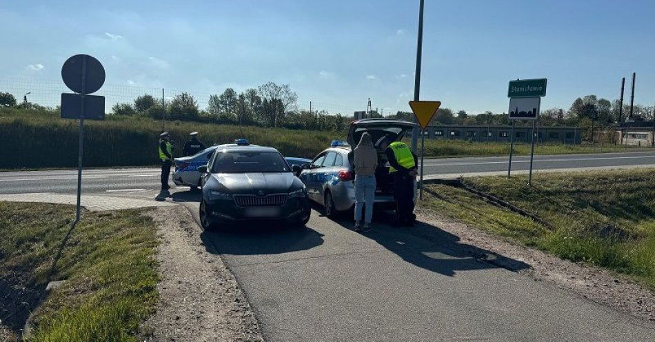 zdjęcie: Trzeźwa autostrada - trzy prawa jazdy zatrzymane, jedna osoba poszukiwana / fot. KPP w Tczewie