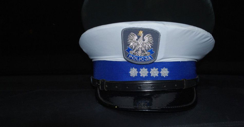 zdjęcie: Kierował mimo pięciu sądowych zakazów i był pod wpływem alkoholu / fot. KPP w Stalowej Woli fot. KPP St. Wola