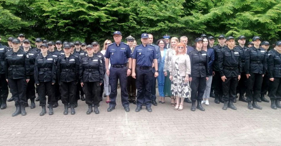 zdjęcie: Dzień Kadeta w Zespole Szkół Centrum Kształcenia Zawodowego im. Wincentego Witosa w Bujnach / fot. KMP w Piotrkowie Trybunalskim