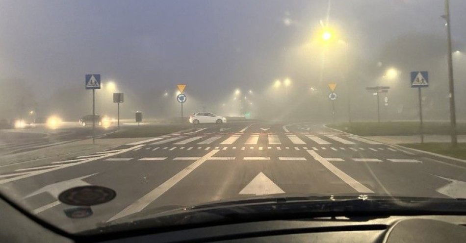 zdjęcie: Mgła na drogach: jak bezpiecznie jeździć w ograniczonej widoczności / fot. KPP w Lubinie