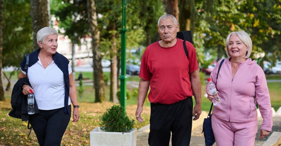 zdjęcie: Ankieterzy pytają mieszkańców o jakość i zakres usług społecznych / v50472942