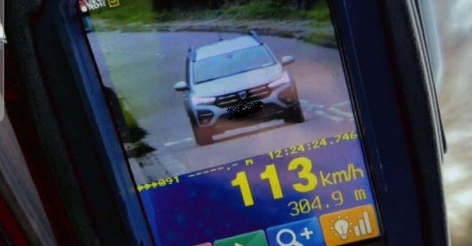 zdjęcie: Kierowca z Pruszkowa stracił prawo jazdy za 113 km/h / fot. KPP w Pułtusku