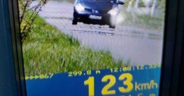 Przekroczenie prędkości kosztowało go 2500 zł i utratę prawa jazdy na 3 miesiące