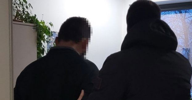 Napadał na stacje benzynowe grożąc nożem lub bronią